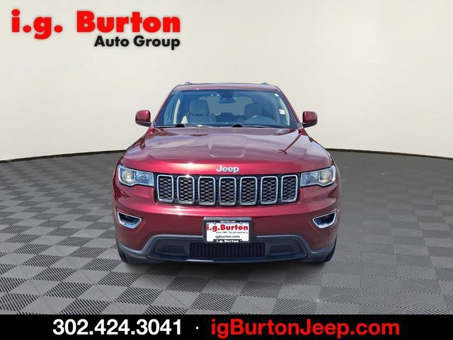 Used 2021 Jeep Grand Cherokee Laredo AWD/4WD image 2