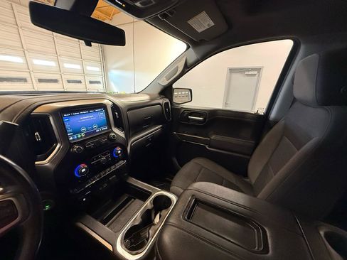 Used 2021 Chevrolet Silverado 1500 RST image 21