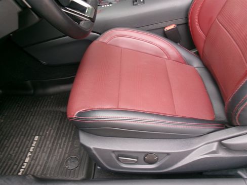 Used 2025 Ford Mustang GT Premium RWD image 15