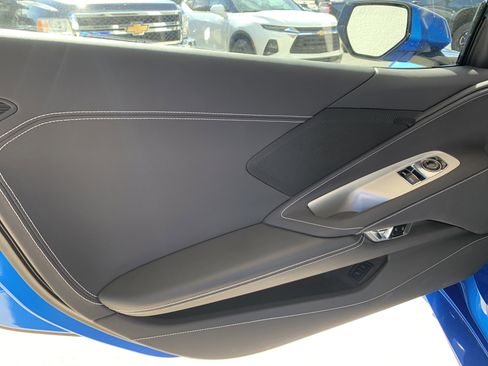 Used 2024 Chevrolet Corvette Stingray Coupe w/ Z51 Performance Package image 15