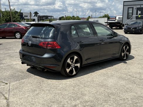 Used 2017 Volkswagen GTI S FWD image 4