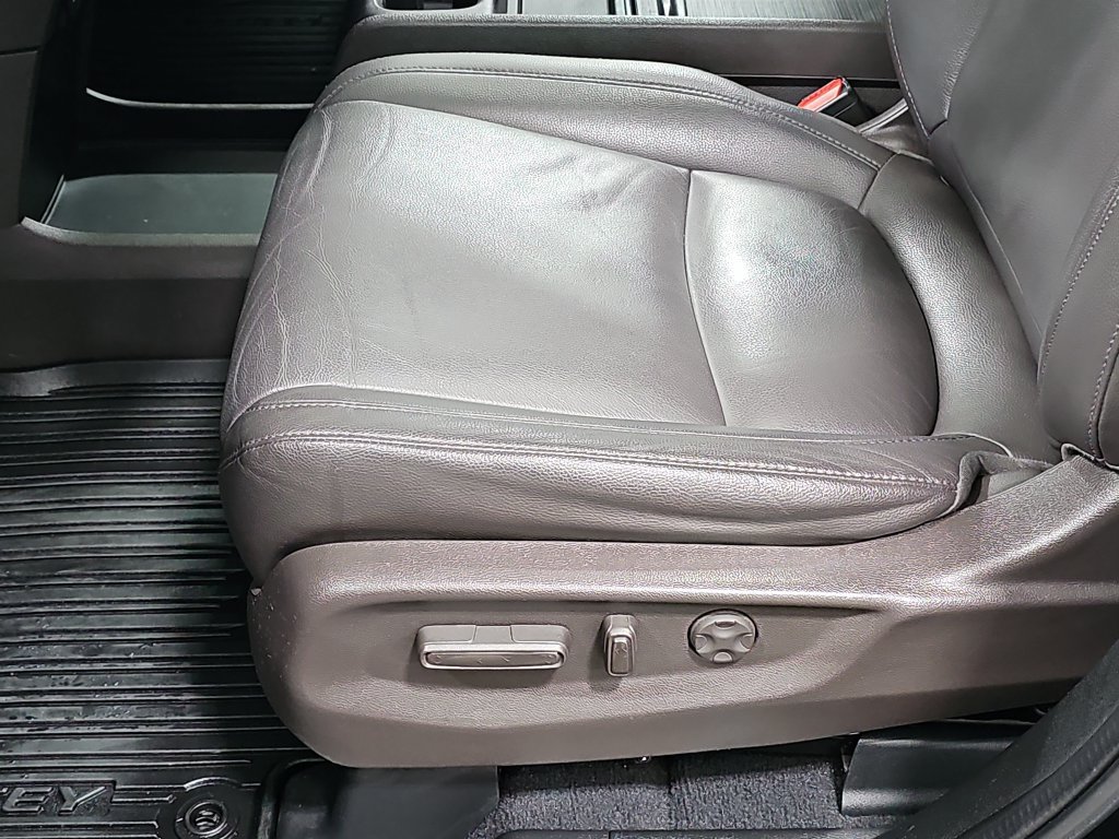 Used 2018 Honda Odyssey EX-L image 31