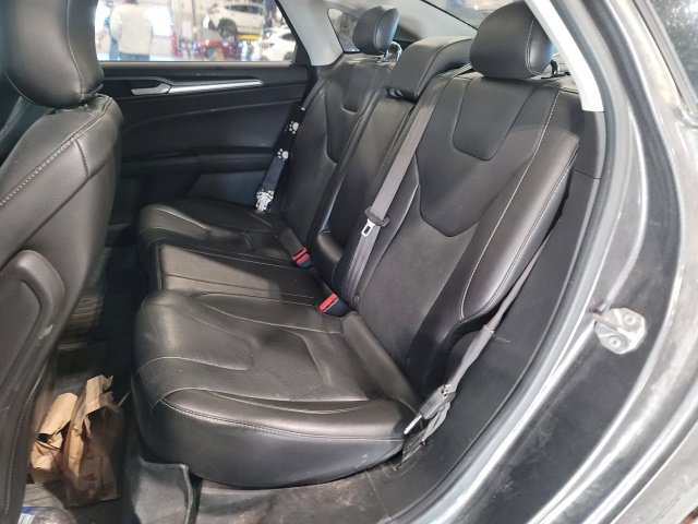 Used 2016 Ford Fusion Titanium AWD/4WD image 4