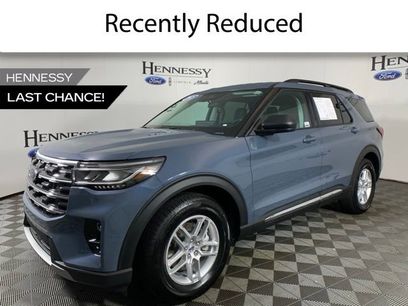 Used 2025 Ford Explorer Active w/ Active Comfort Package