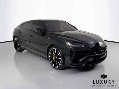 Used 2024 Lamborghini Urus S AWD/4WD image 3