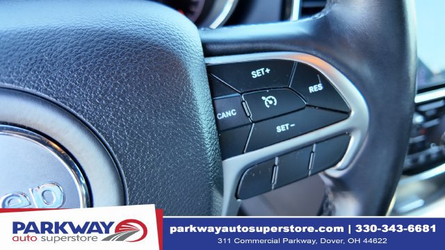 Used 2019 Jeep Grand Cherokee Limited AWD/4WD image 27