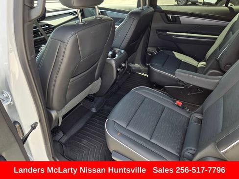 Used 2026 Buick Enclave Sport Touring w/ Power Package FWD image 15