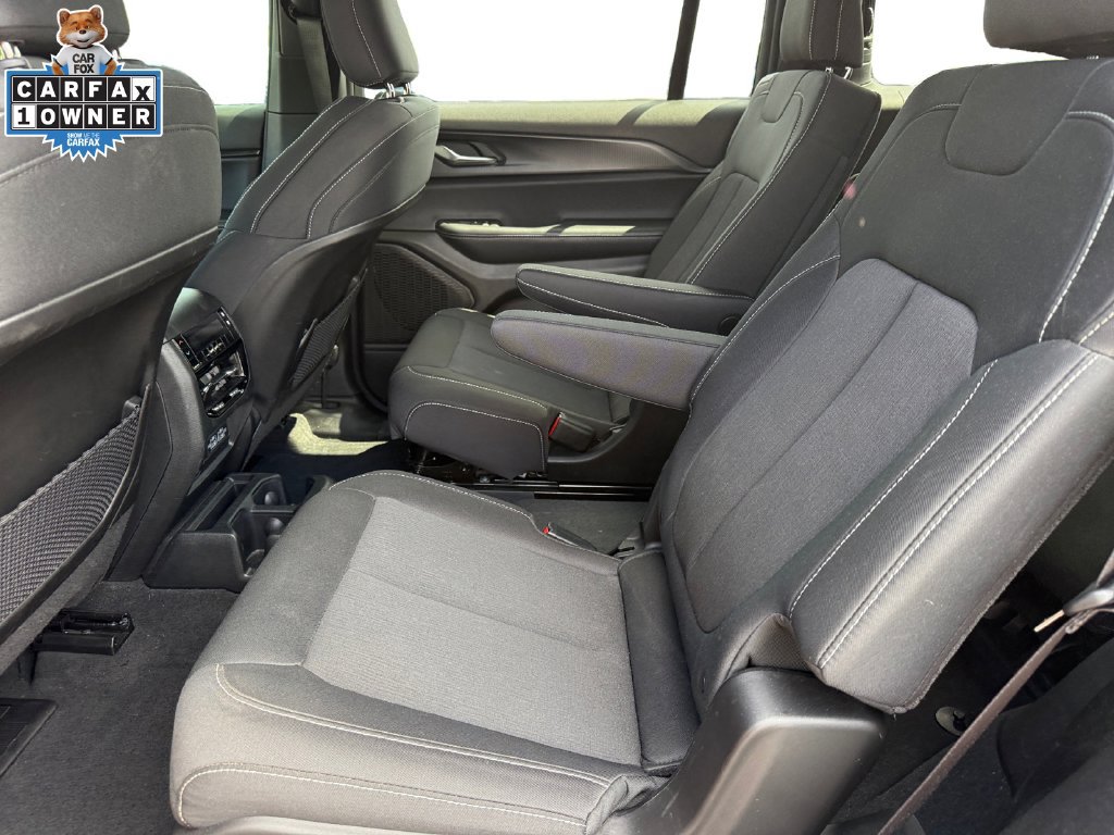 Certified 2024 Jeep Grand Cherokee L Laredo w/ Luxury Tech Group I AWD/4WD image 14