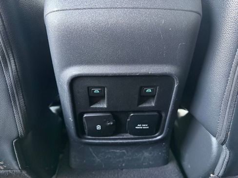 Used 2022 Ford Bronco Outer Banks AWD/4WD image 12