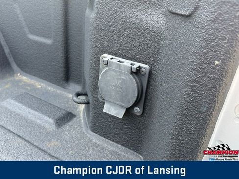 Used 2020 Chevrolet Silverado 1500 LT w/ Fleet Comfort Package image 36