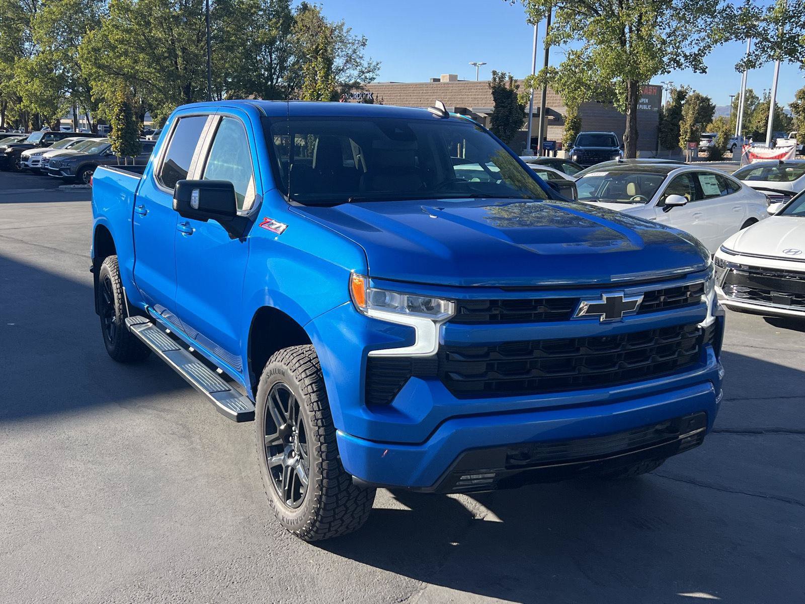 Used 2022 Chevrolet Silverado 1500 RST AWD/4WD image 11