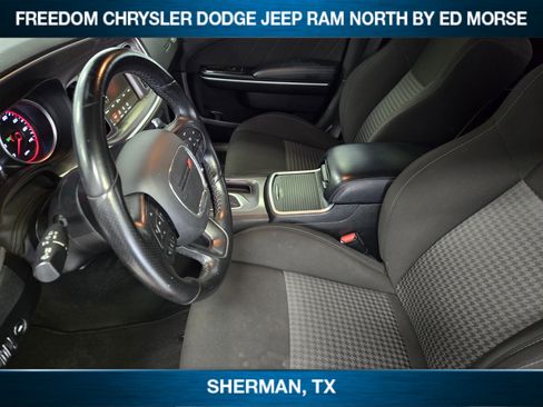 Used 2022 Dodge Charger GT AWD/4WD image 8