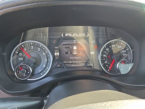 Certified 2023 RAM 1500 Laramie image 26