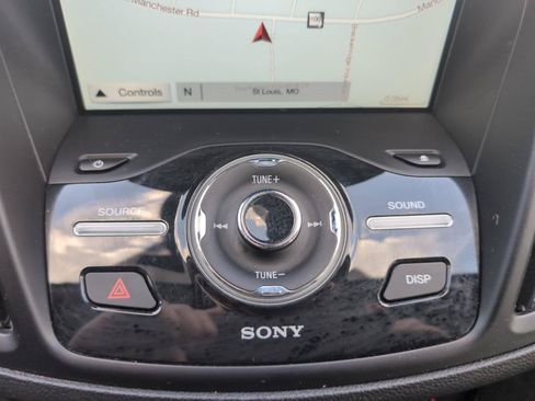 Used 2017 Ford Escape Titanium w/ Equipment Group 301A AWD/4WD image 27