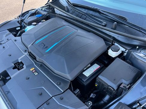 Used 2023 Hyundai Ioniq 5 SEL image 30