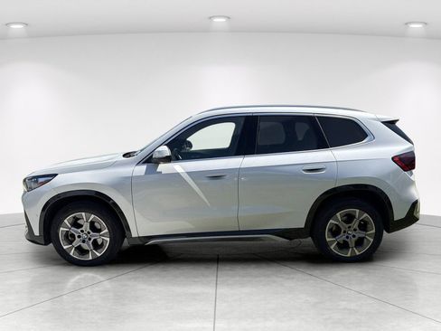Certified 2025 BMW X1 xDrive28i AWD/4WD image 7