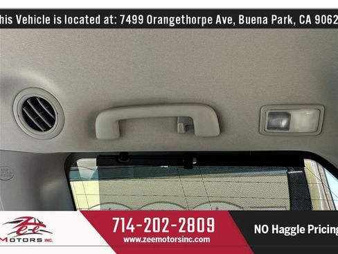 Used 2015 Toyota Sienna LE FWD image 39