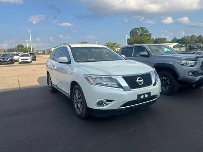 Used 2015 Nissan Pathfinder SL