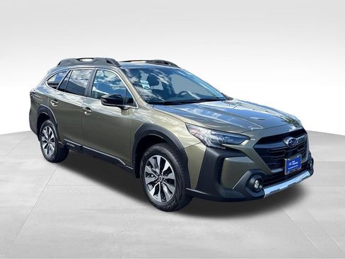 Used 2025 Subaru Outback Limited XT w/ Popular Package #2 AWD/4WD image 1