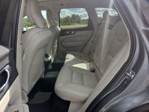 Used 2020 Volvo XC60 T5 Inscription image 30