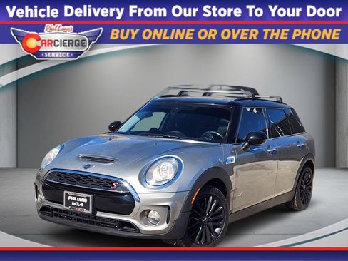 Used 2019 MINI Cooper Clubman S image 1