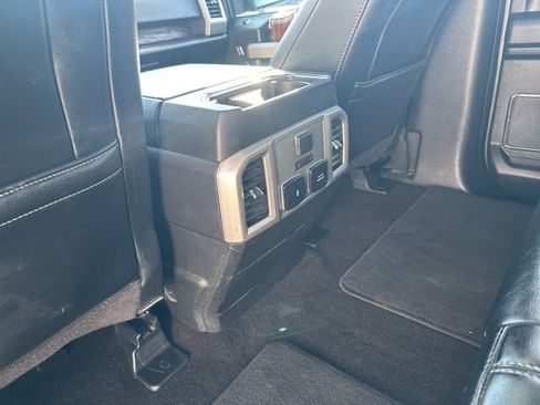 Used 2018 Ford F150 Lariat w/ Equipment Group 502A Luxury image 18