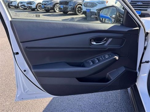 Used 2025 Honda Accord Sport image 14