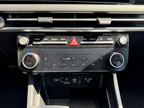 Used 2025 Hyundai Tucson SEL FWD image 29