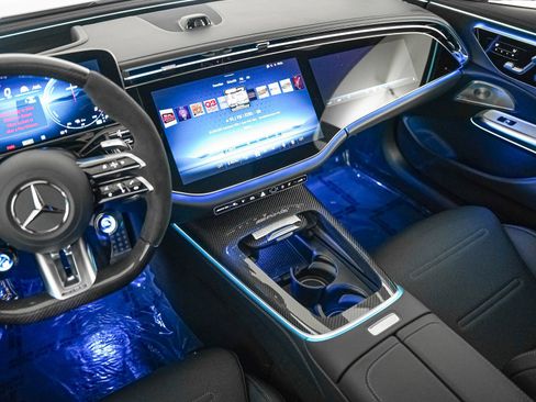 New 2026 Mercedes-Benz E 53 AMG AMG E 53 E Wagon 4MATIC image 17