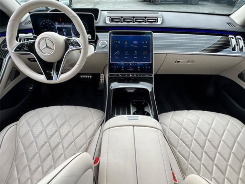 Used 2023 Mercedes-Benz S 500 4MATIC image 21
