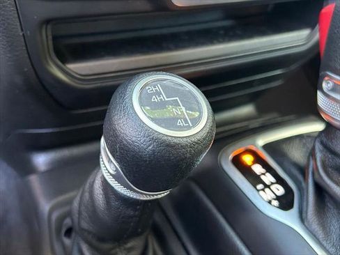 Certified 2020 Jeep Wrangler Sport AWD/4WD image 48