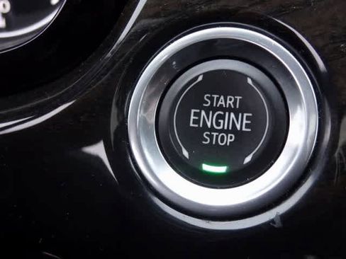 Used 2021 Cadillac XT6 Premium Luxury image 27