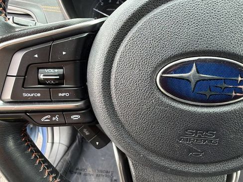 Used 2020 Subaru Crosstrek 2.0i Premium AWD/4WD image 19
