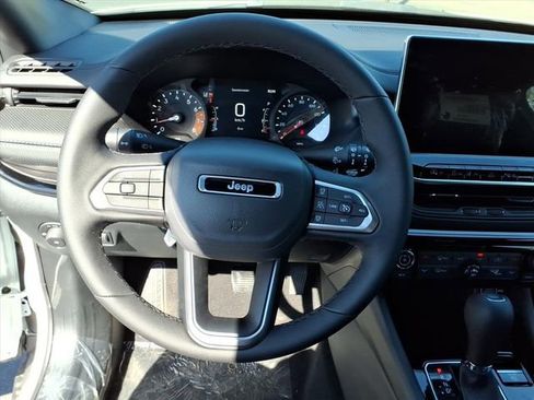 New 2026 Jeep Compass Limited image 16