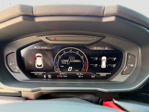 Used 2024 Lamborghini Urus S image 42