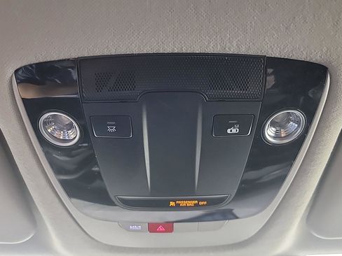 Used 2024 Kia Seltos S image 31