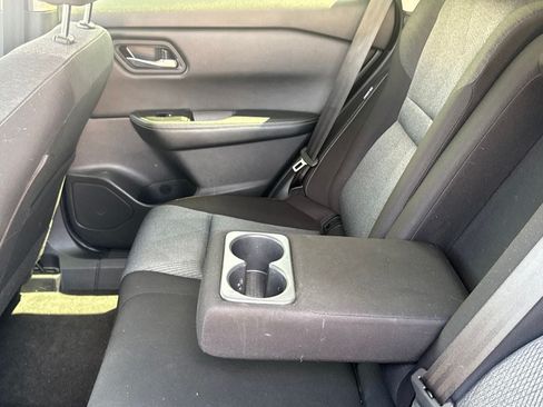 Certified 2025 Nissan Rogue SV FWD image 40