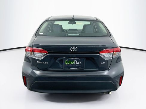 Used 2025 Toyota Corolla LE FWD image 7