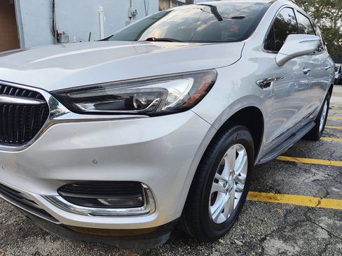 Used 2019 Buick Enclave Premium w/ LPO, Hit The Road Package FWD image 15