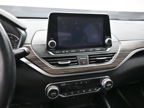 Used 2022 Nissan Altima 2.5 SL AWD/4WD image 16