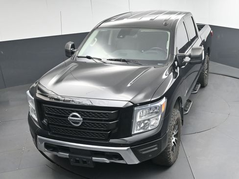 Used 2021 Nissan Titan SV w/ SV Convenience Package image 31