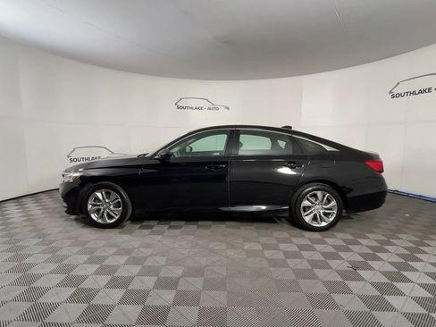 Used 2018 Honda Accord LX image 5