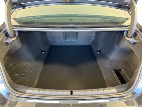 New 2026 BMW 740i w/ Executive Package image 31