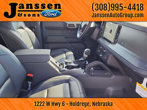 New 2025 Ford Bronco Big Bend w/ Black Diamond Package image 7