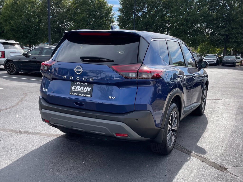 Used 2023 Nissan Rogue SV FWD image 9