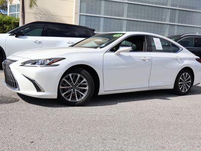 Used 2022 Lexus ES 350