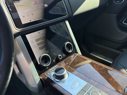Used 2021 Land Rover Range Rover Westminster Edition image 16