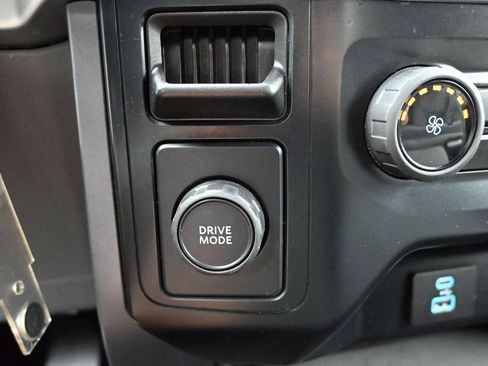 Used 2023 Ford F150 Lariat RWD image 8