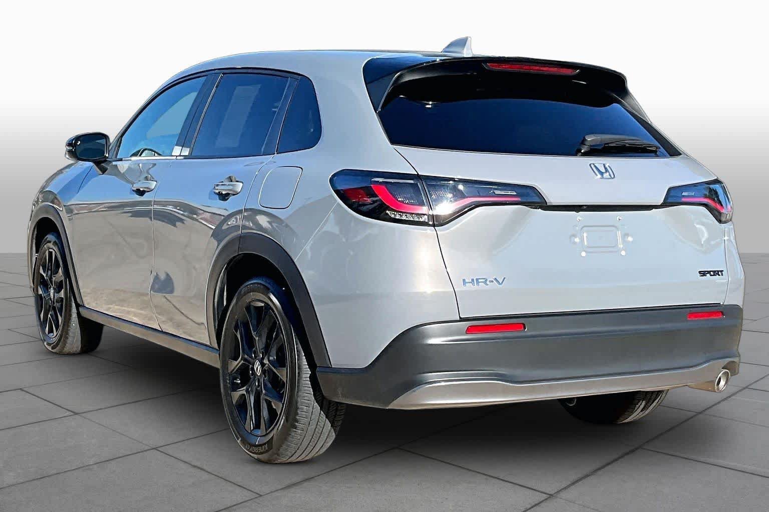 Certified 2025 Honda HR-V Sport image 12