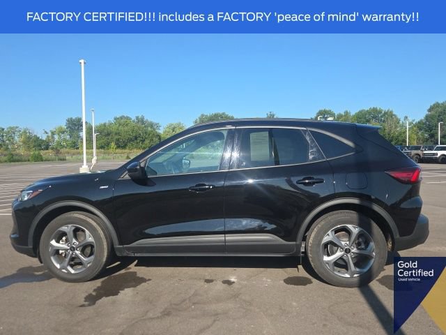 Used 2025 Ford Escape ST-Line Select AWD/4WD image 18
